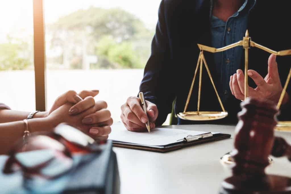 Court Applications vs. Mediation: A Less Stressful Path with EH Mediation Newton Aycliffe